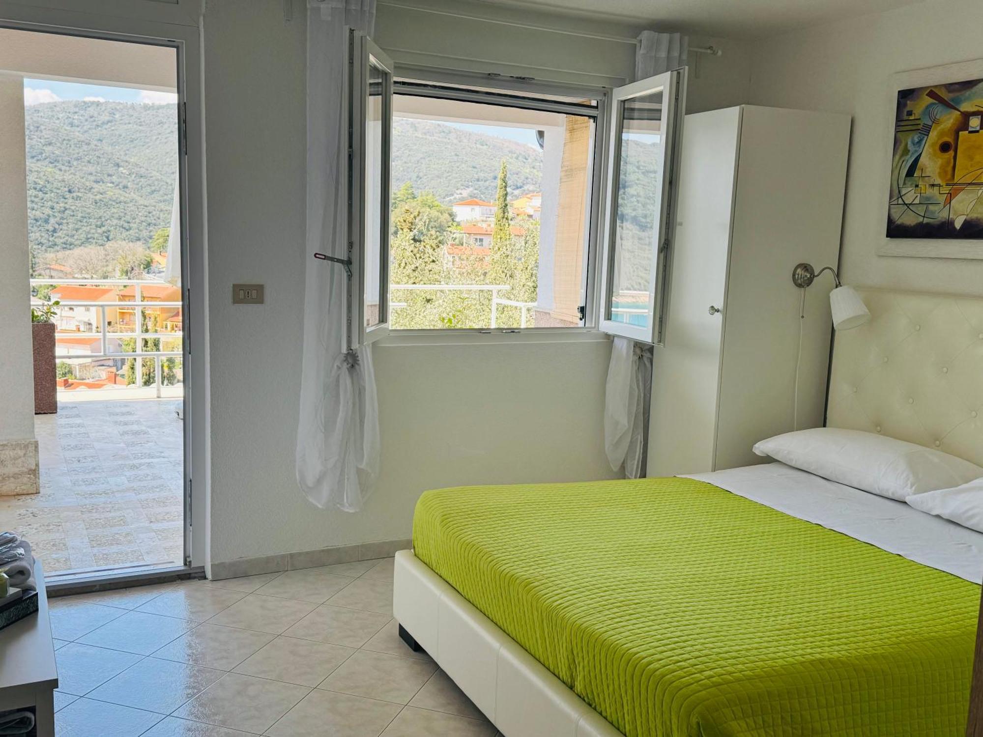 Casa Mare Apartment Rabac Exterior photo